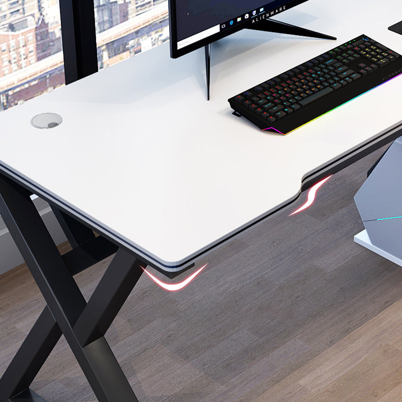 Ergonomic Home Computer Desk Trestle Gaming Desk with Metal Legs Clearhalo 'furn' 'furn_office_desk' 'Furniture' 'Office Desks' 'Office Furniture' 'office_desk' 6310178