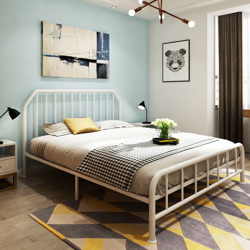 Lit standard en fer moderne lit ouvert à châssis avec des jambes en or personnalisées