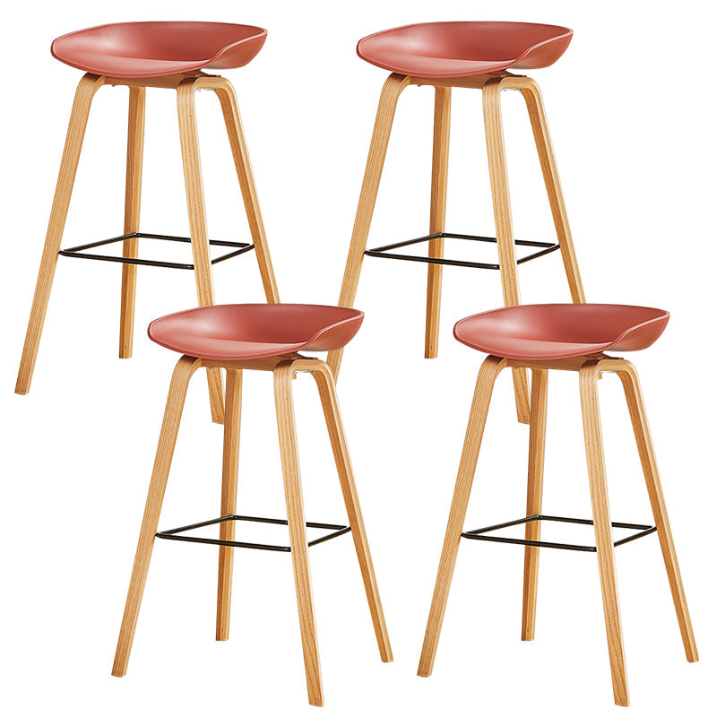 Chaise de bar de café en plastique de tabouret haut de comptoir sans bras de dossier nordique avec la base en bois