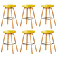 Chaise de bar de café en plastique de tabouret haut de comptoir sans bras de dossier nordique avec la base en bois