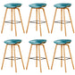 Chaise de bar de café en plastique de tabouret haut de comptoir sans bras de dossier nordique avec la base en bois