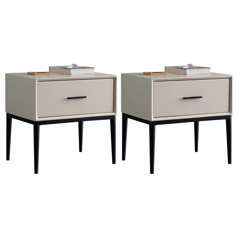 Comodino moderno di accento comodino in legno massiccio con gambe