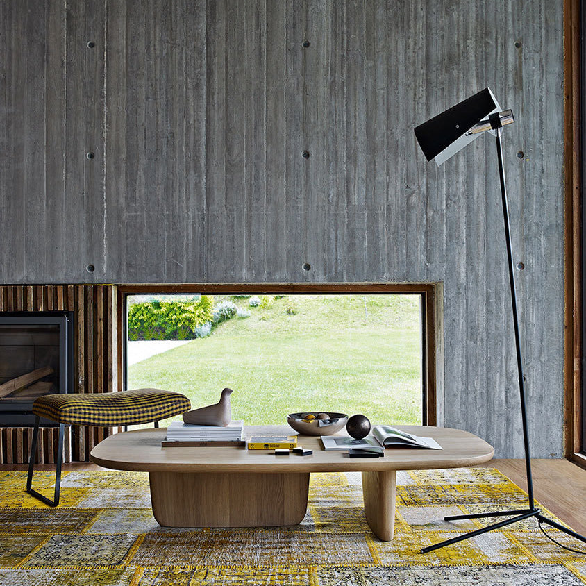 スカンジナビア無垢材コーヒーテーブル 高さ12.4インチ 長方形カクテルテーブル 2本脚付き