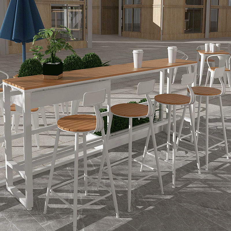 Table industrielle à hauteur de bar avec table rectangulaire à base blanche pour patio