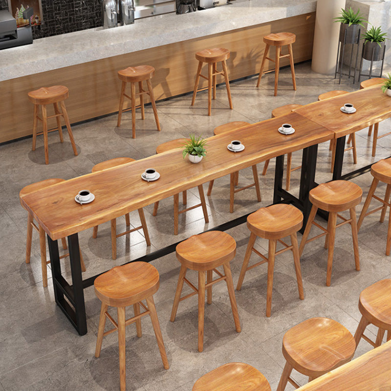 Wood Top Table Metal Black Base Rectangle Bar Table for Patio Use Clearhalo 'Bar Furniture' 'Bar Tables' 'bar_tables' 'furn' 'furn_bar_tables' 'Furniture' 'Kitchen & Dining Furniture' 6321518