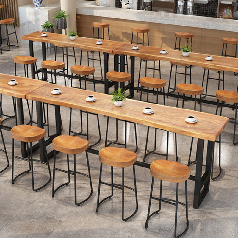 Wood Top Table Metal Black Base Rectangle Bar Table for Patio Use Clearhalo 'Bar Furniture' 'Bar Tables' 'bar_tables' 'furn' 'furn_bar_tables' 'Furniture' 'Kitchen & Dining Furniture' 6321520