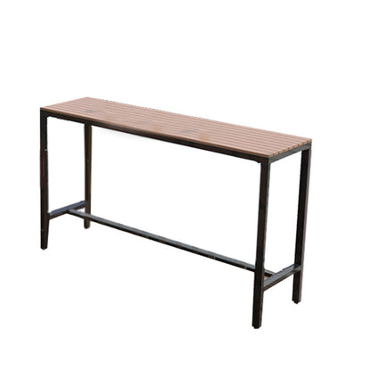 Mesa industrial con altura de barra, patas negras y mesa de bar con base metálica