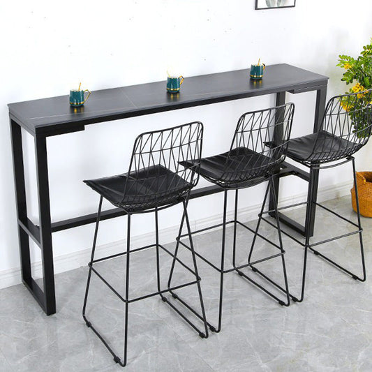 石トップテーブルインダストリアルスタイルのビストロパブテーブルと金属ベース