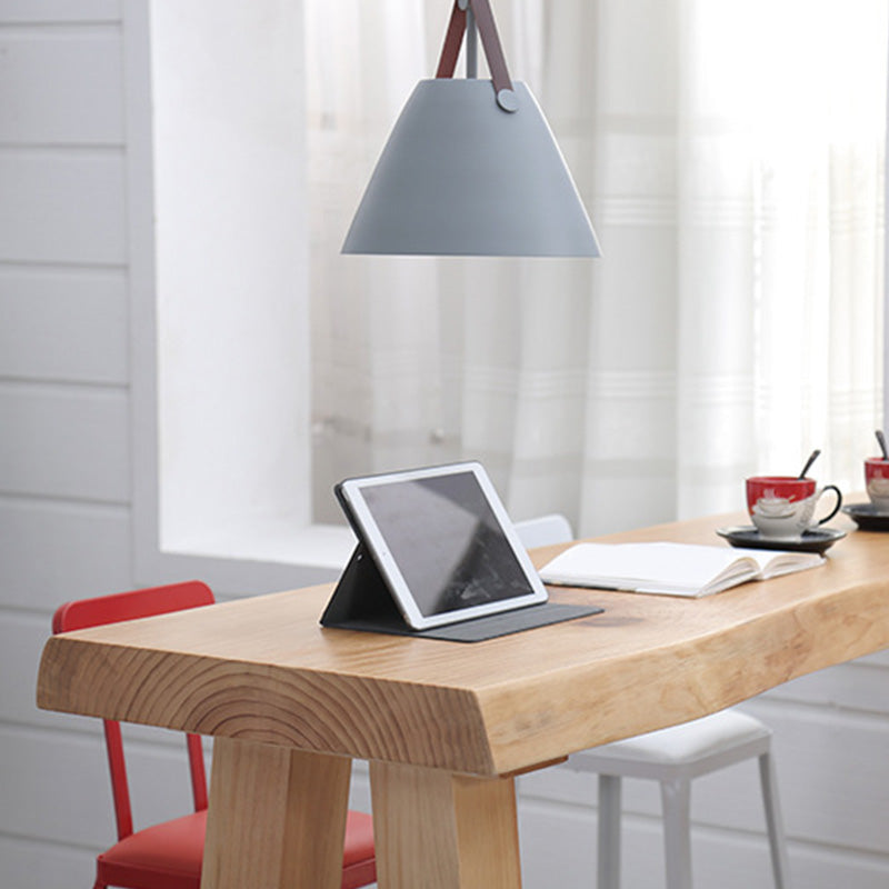 Modern 41.3"H Bar Table Rectangular Solid Wood Bistro Pub Table Clearhalo 'Bar Furniture' 'Bar Tables' 'bar_tables' 'furn' 'furn_bar_tables' 'Furniture' 'Kitchen & Dining Furniture' 6321857