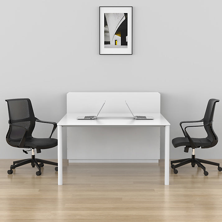 Chaise de bureau de style moderne, bras fixes à dossier moyen, chaise de travail ergonomique en maille