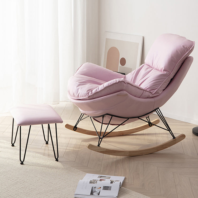 Moderne rocker gestoffeerde knop-knoop met donkere benen wingback rocker stoel