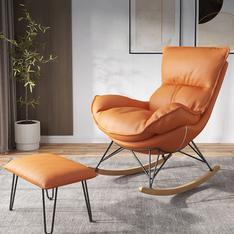 Moderne rocker gestoffeerde knop-knoop met donkere benen wingback rocker stoel