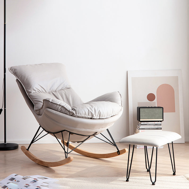Chaise de rocker moderne rembourrée avec planeur de jambes sombres pour le salon
