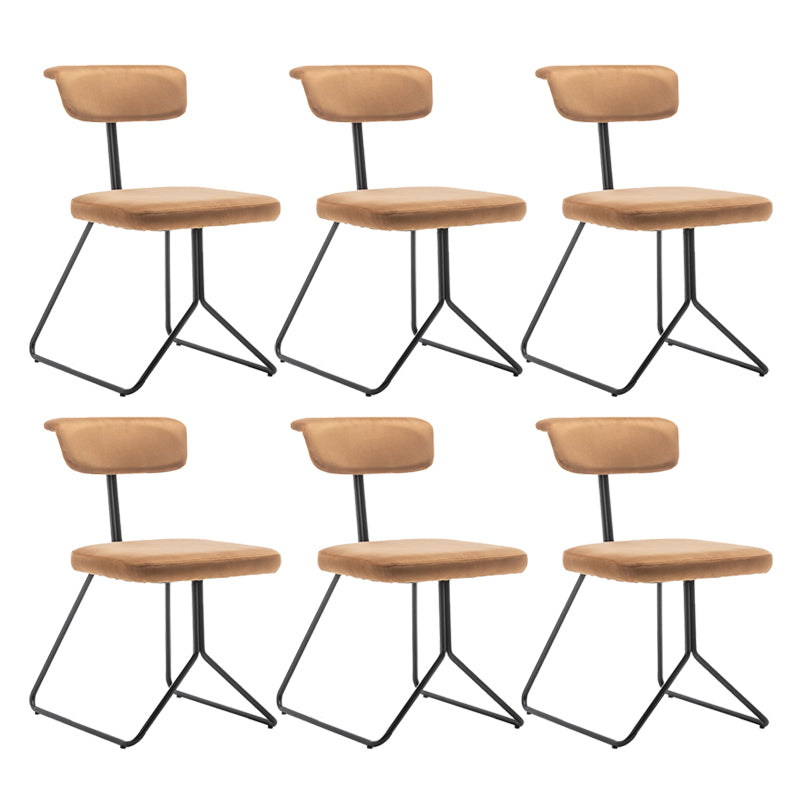 伝統的な布張りのダイニングチェアキッチンダイニングアームレスチェア