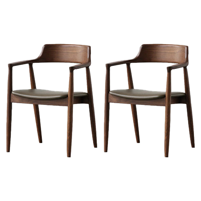 伝統的なキッチンダイニングチェアソリッドウッドアームダイニングチェア