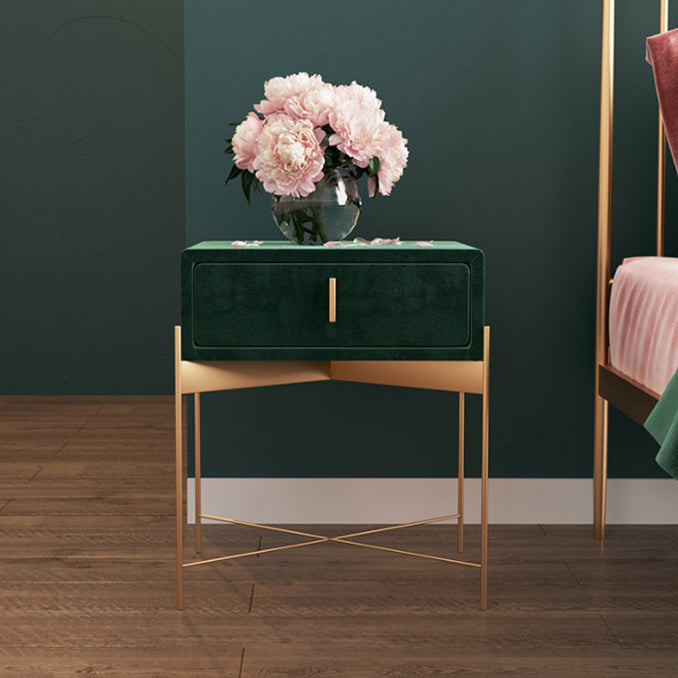 Comodino da letto metallico moderno comodino minimalista con gambe