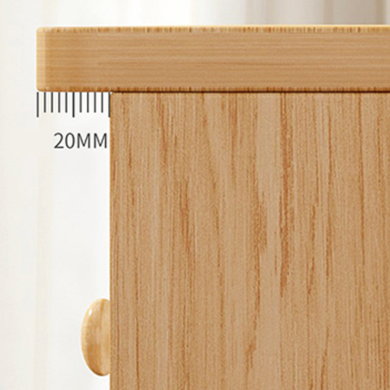 Cassettiera moderna in legno per camera da letto