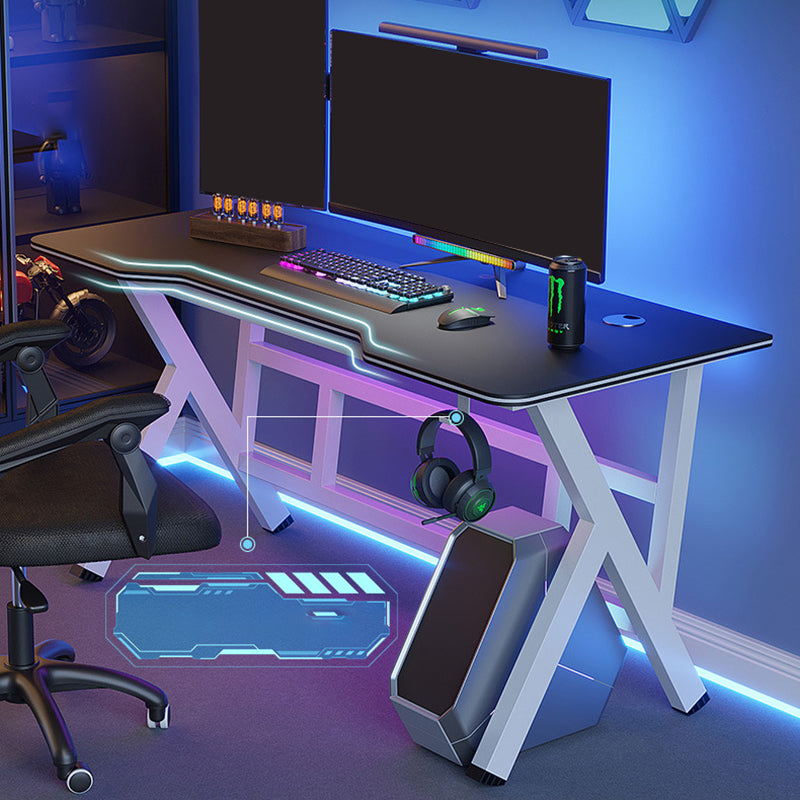 Cable Management Dormitory Gaming Desk Black Rectangular Computer Desk 39.4"L x 23.6"W x 29.1"H White Clearhalo 'furn' 'furn_office_desk' 'Furniture' 'Office Desks' 'Office Furniture' 'office_desk' 6334632