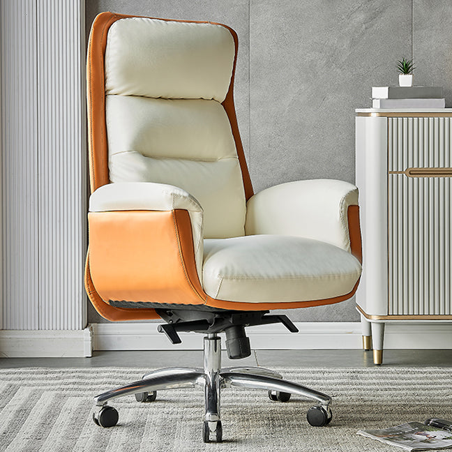 Plai exécutif rembourré à armes rembourrées