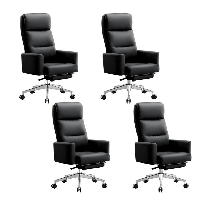 Moderne directiestoel met hoge rugleuning, managersstoel met vaste gevoerde armen
