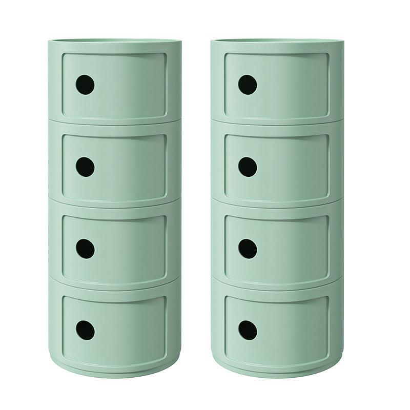 Los gabinetes incluyen la mesa de metal de la cabaña de la noche para el dormitorio