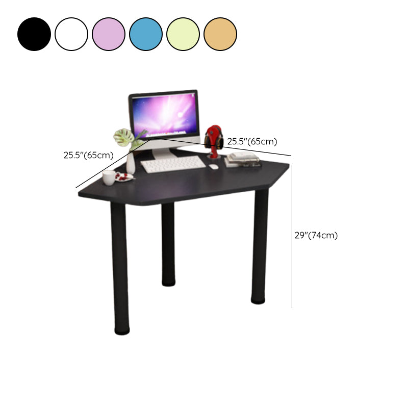 Houten schrijfbureau eigentijdse kantoorbureau met metalen benen