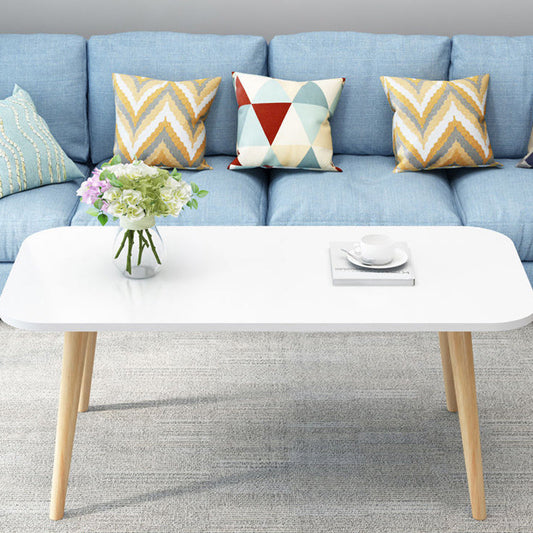 Mesa de café rectangular de 15.74 "H de 15.74" Mesa de cóctel de madera 4 patas