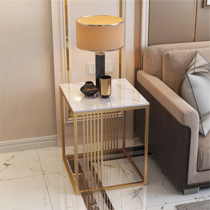 モダンスクエアスレートトップサイドテーブル19.68 "背の高いスチールフレームエンドテーブル