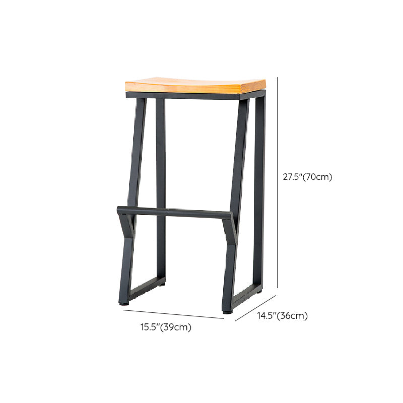 Contemporary Metal Counter Stool Wood Seat Bar Stool for Living Room Clearhalo 'Bar Furniture' 'Bar Stools' 'bar_stools' 'furn' 'furn_bar_stools' 'Furniture' 'Kitchen & Dining Furniture' 6351014