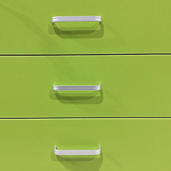 Archivo de archivos verticales de estilo nórdico Archivo de madera con ruedas