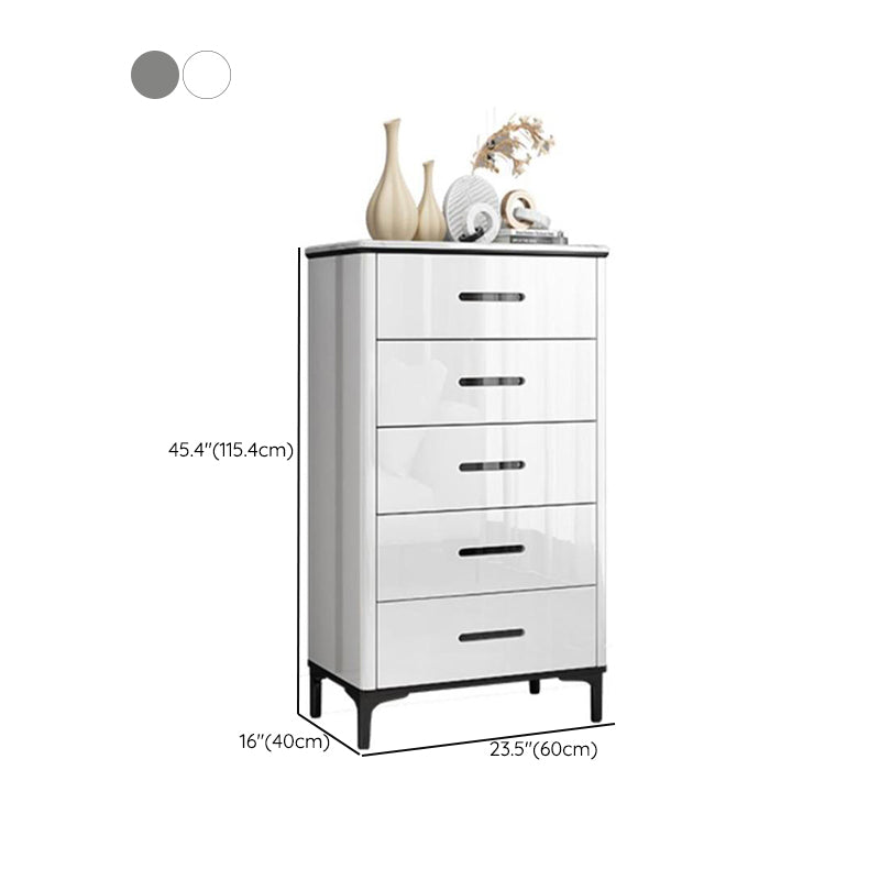 Cassapanca in pietra per camera da letto contemporanea con gambe nere