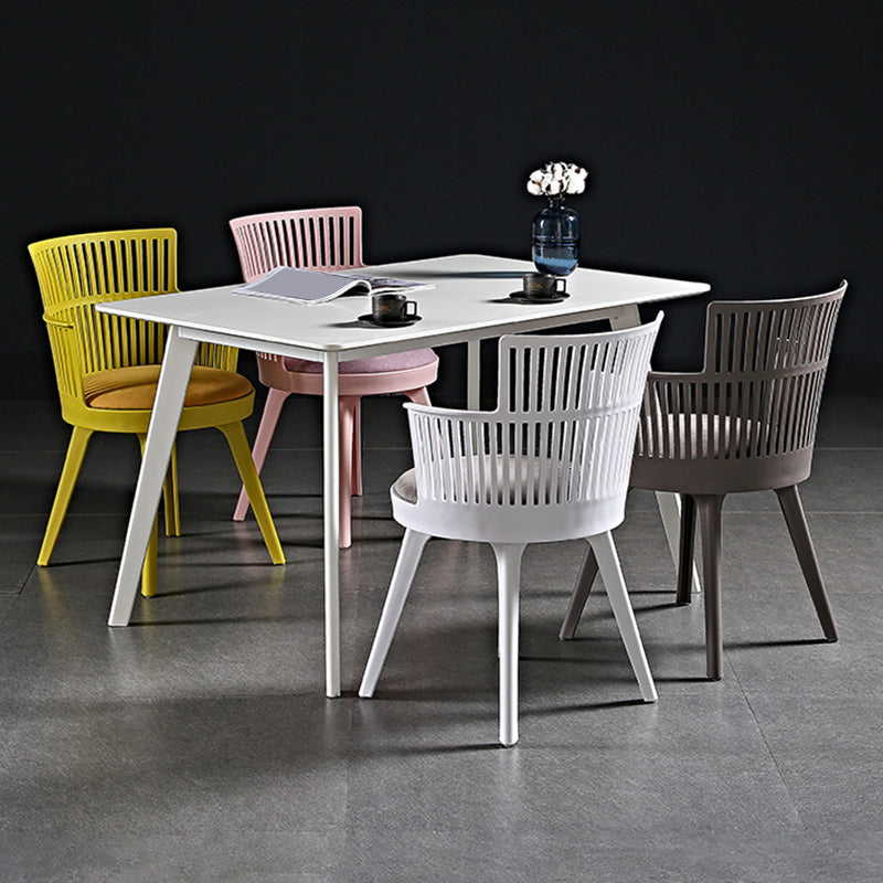 グラムプラスチックフレームダイニングアームチェア布張りファブリックアームチェア