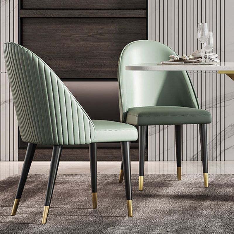 Sillas de comedor de cuero de forma glamorosa sillas laterales sin brazos con patas de madera para cocina