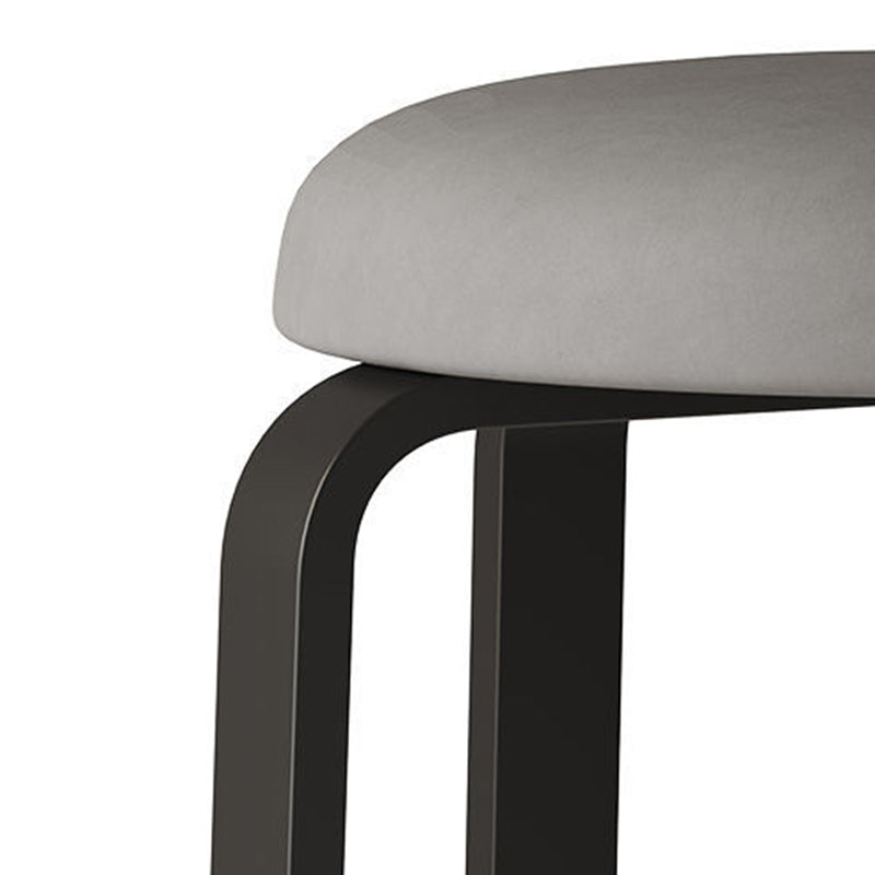 Grey Modern Standard Round Leather Water Resistant Indoor Standard Clearhalo 'furn' 'furn_ottomans_poufs' 'Furniture' 'Living Room Furniture' 'Ottomans & Poufs' 'ottomans_poufs' 6360112