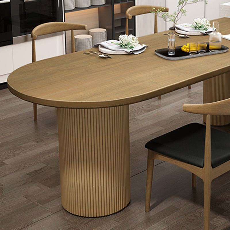 Moderner Esstisch mit unregelmäßiger Form, Massivholztisch mit 3 Beinen für das Restaurant