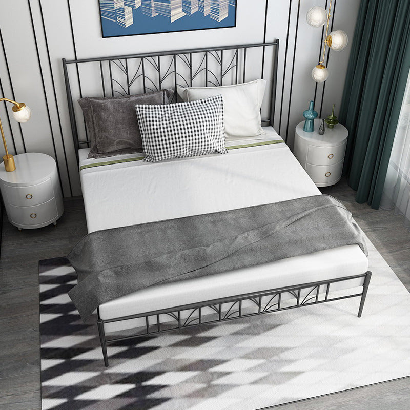 Cadre de lit en or et noir en fer à cadre ouvert avec des jambes en or personnalisées