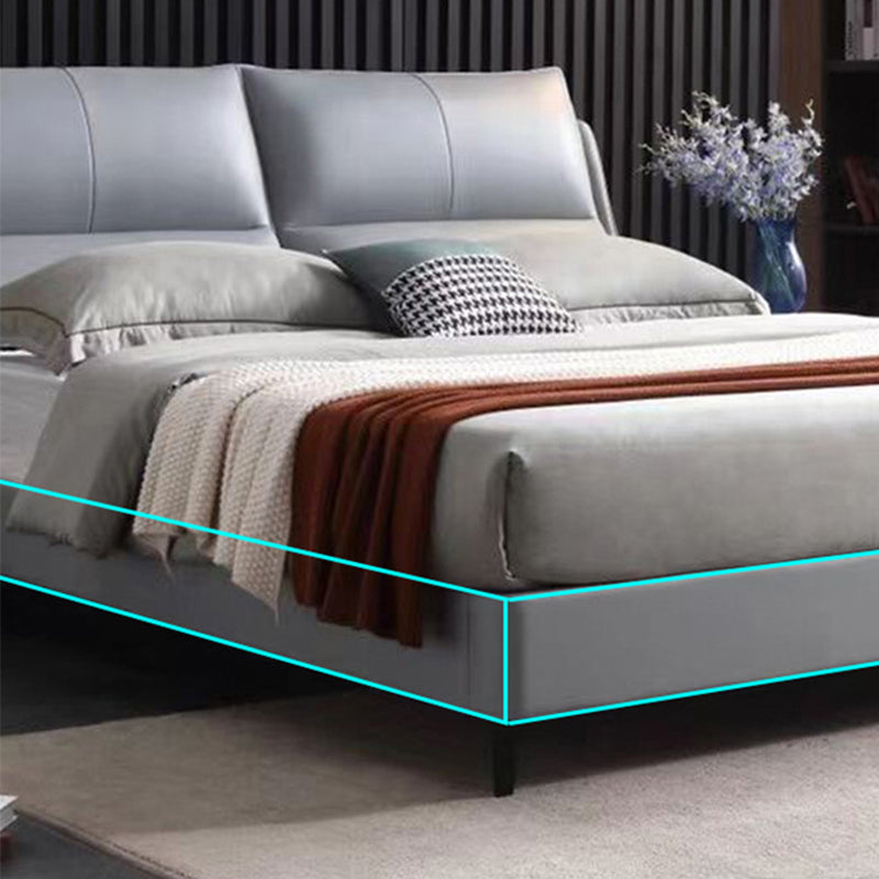 Cadre de lit gris moderne lit de couleur unie en couleur avec une jambe en or personnalisée