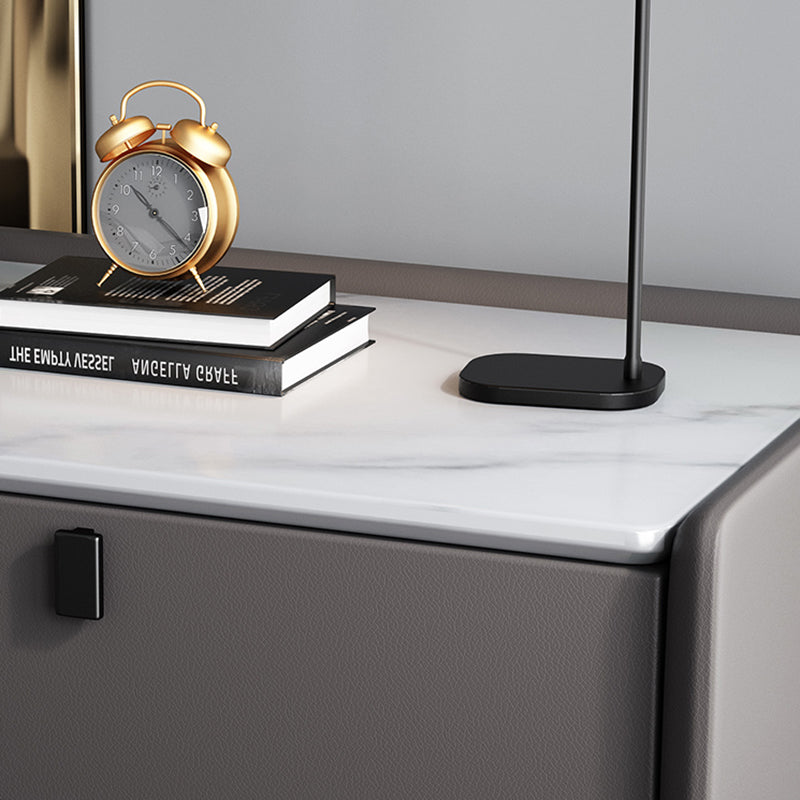 Comodino da letto contemporaneo a tavola notturna con cassetti