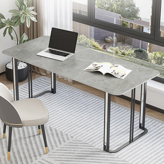 Eigentijdse gebogen kantoorbureau antieke afwerking computerbureau met metalen benen