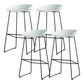 Tabouret de bar en plastique de style Glam avec pieds en métal