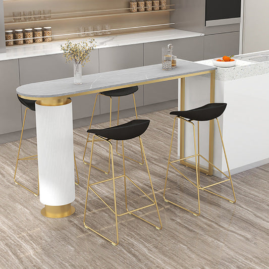 Sgabello da bar con barra di plastica in plastica in stile glam con gambe metalliche