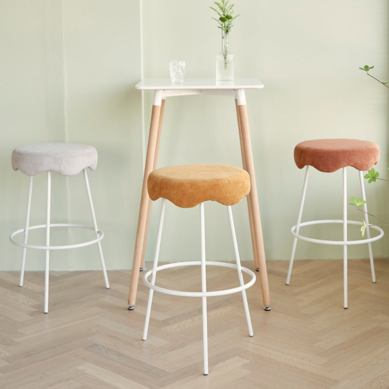 Contemporary Style Counter Stool Upholstered Bar-height Bar Stool with Metal Base Clearhalo 'Bar Furniture' 'Bar Stools' 'bar_stools' 'furn' 'furn_bar_stools' 'Furniture' 'Kitchen & Dining Furniture' 6371522