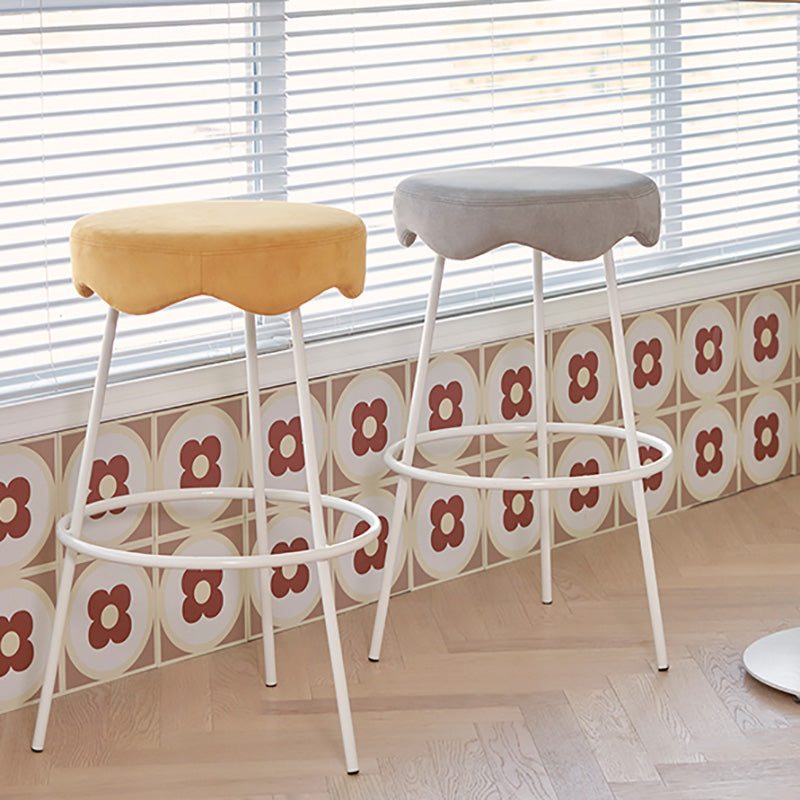 Contemporary Style Counter Stool Upholstered Bar-height Bar Stool with Metal Base Clearhalo 'Bar Furniture' 'Bar Stools' 'bar_stools' 'furn' 'furn_bar_stools' 'Furniture' 'Kitchen & Dining Furniture' 6371543