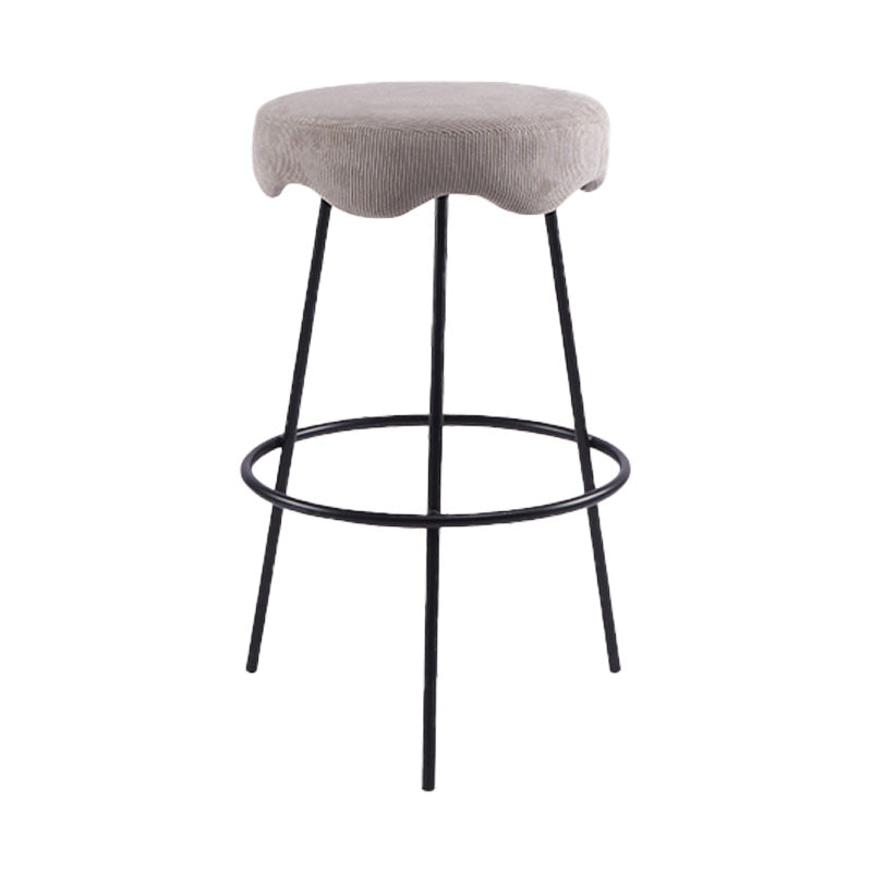 Contemporary Style Counter Stool Upholstered Bar-height Bar Stool with Metal Base Black-Gray 1 Piece Clearhalo 'Bar Furniture' 'Bar Stools' 'bar_stools' 'furn' 'furn_bar_stools' 'Furniture' 'Kitchen & Dining Furniture' 6371558