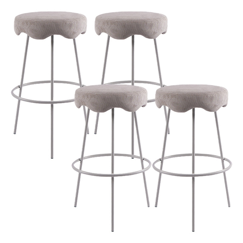 Contemporary Style Counter Stool Upholstered Bar-height Bar Stool with Metal Base White-Gray 4 Piece Set Clearhalo 'Bar Furniture' 'Bar Stools' 'bar_stools' 'furn' 'furn_bar_stools' 'Furniture' 'Kitchen & Dining Furniture' 6371575