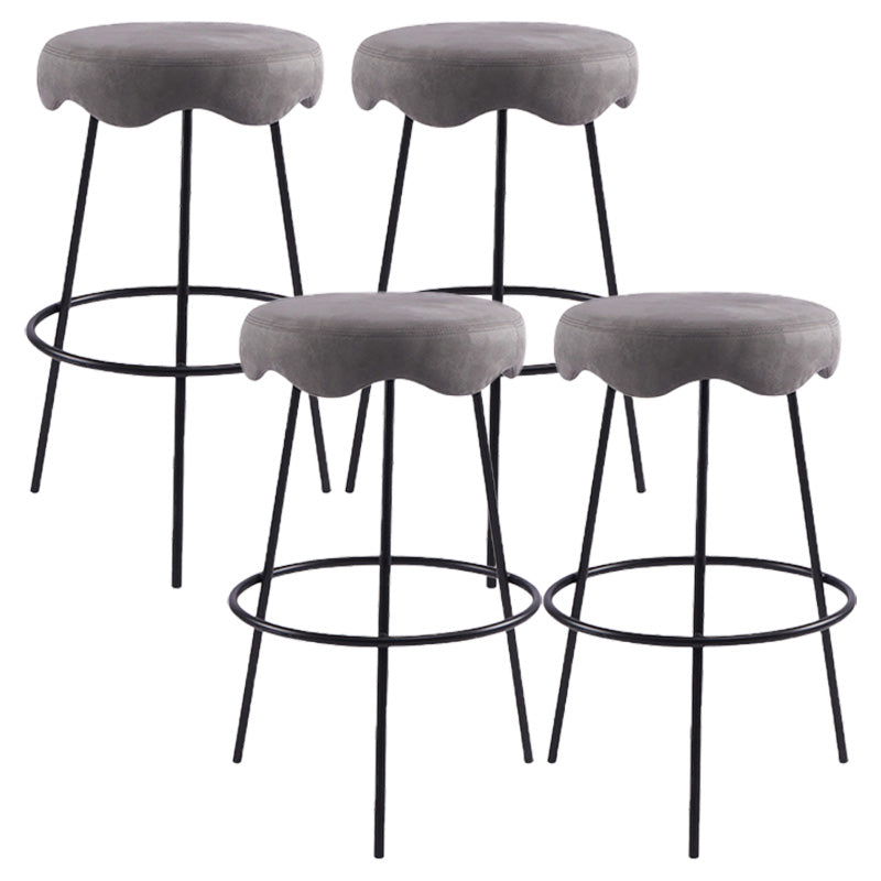 Contemporary Style Counter Stool Upholstered Bar-height Bar Stool with Metal Base Black Gray 4 Piece Set Clearhalo 'Bar Furniture' 'Bar Stools' 'bar_stools' 'furn' 'furn_bar_stools' 'Furniture' 'Kitchen & Dining Furniture' 6371624