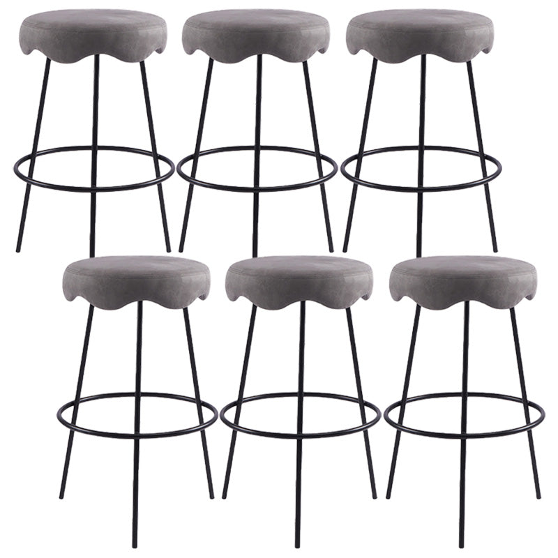Contemporary Style Counter Stool Upholstered Bar-height Bar Stool with Metal Base Black Gray 6 Piece Set Clearhalo 'Bar Furniture' 'Bar Stools' 'bar_stools' 'furn' 'furn_bar_stools' 'Furniture' 'Kitchen & Dining Furniture' 6371625