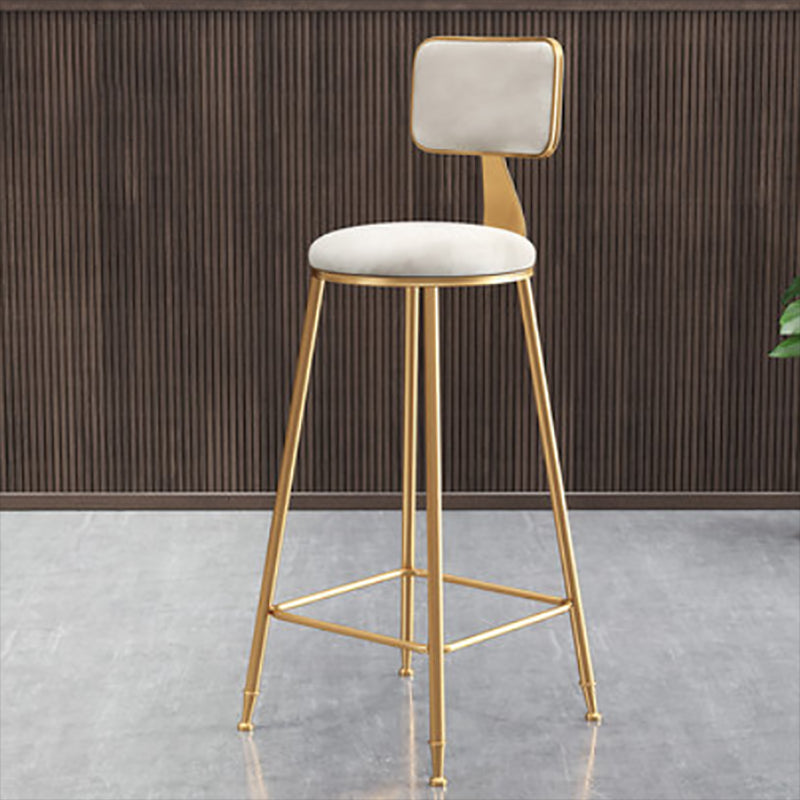 Glam Round Upholstered Counter Stool Low Back Stool with Gold Frame White 1 Piece Clearhalo 'Bar Furniture' 'Bar Stools' 'bar_stools' 'furn' 'furn_bar_stools' 'Furniture' 'Kitchen & Dining Furniture' 6371705