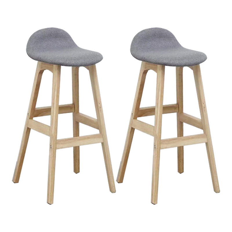 Zeitgenössische Barhocker aus Holz mit Thekenhöhe, armloser Barhocker für das Wohnzimmer