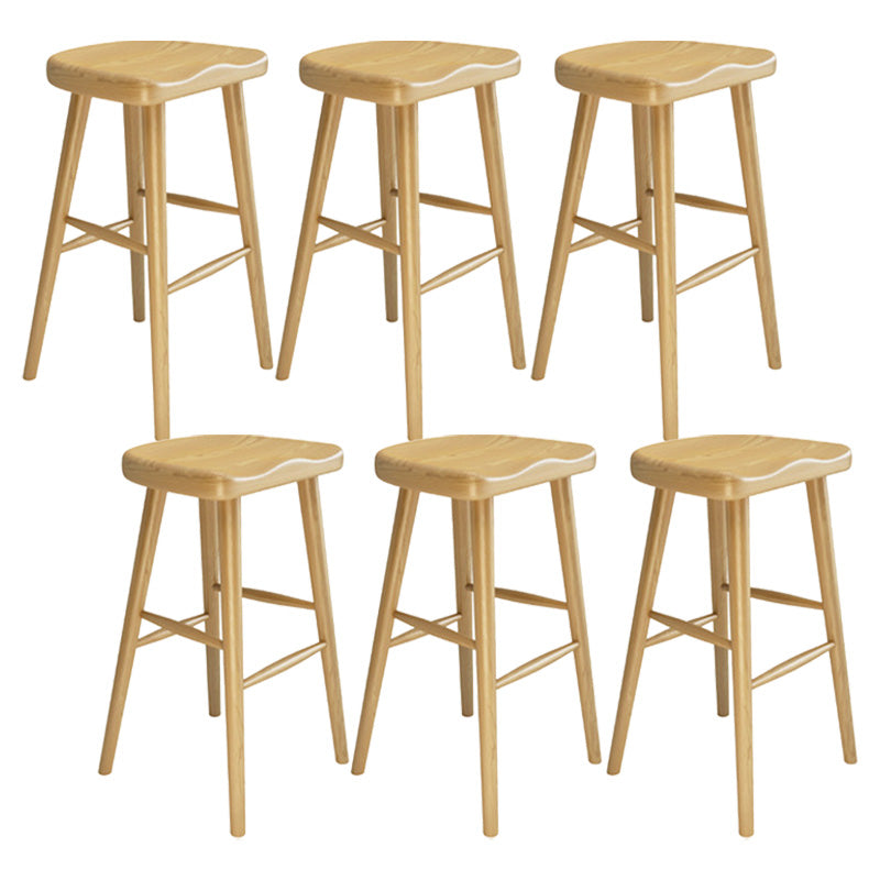 Zeitgenössische Barhocker aus Holz mit Thekenhöhe, armloser Barhocker für das Wohnzimmer
